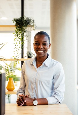 Tasha Teguia, Directrice Ressources Humaines